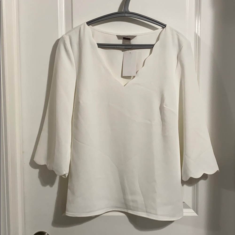 H&M White V-Neck Blouse